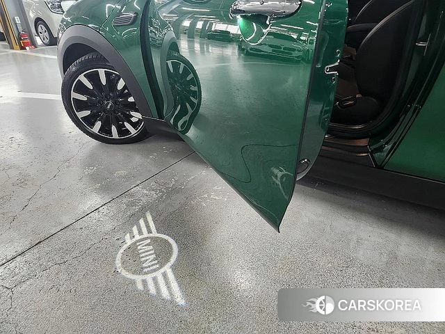Mini Cooper Convertible id 4871998 из Кореи 15