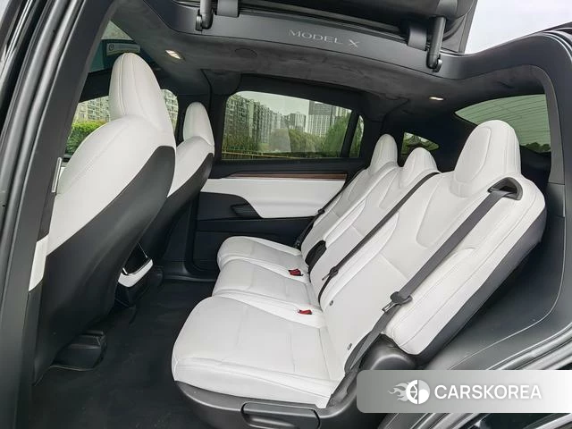 Tesla Model X id 4239064 из Китая 20