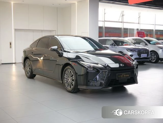 Lexus ES id 4298507 из Китая 16