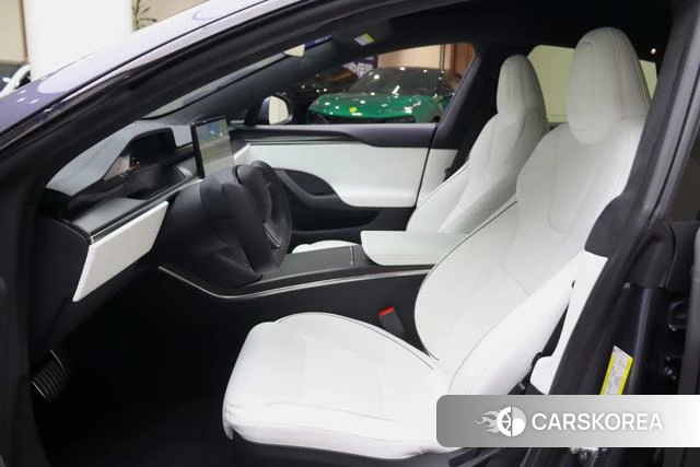 Tesla Model S id 3907836 из Китая 18