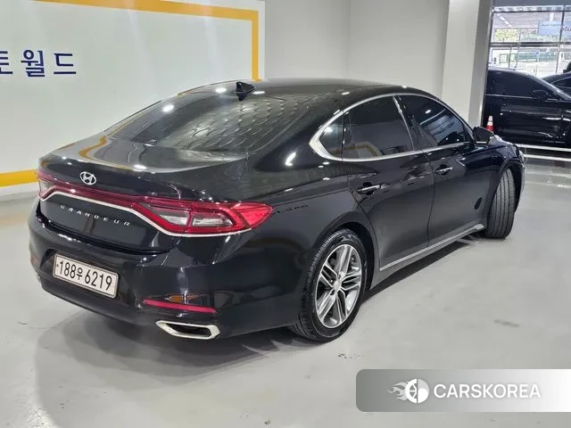 Hyundai Grandeur IG id 3308162 из Кореи 16