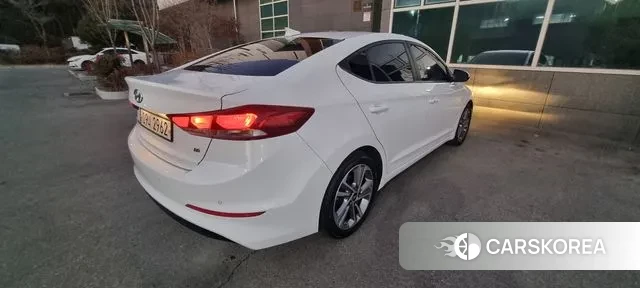 Hyundai Avante AD id 3460146 из Кореи 16