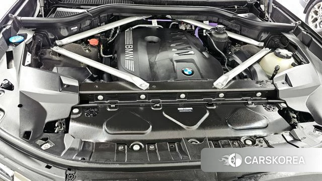 BMW X7 (G07) id 4308004 из Кореи 30