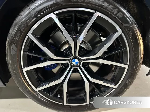 BMW 5 Series (G30) id 3543616 из Кореи 13