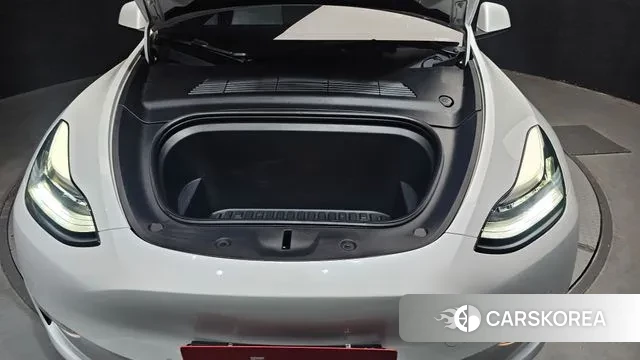 Tesla Model Y id 3295237 из Кореи 16