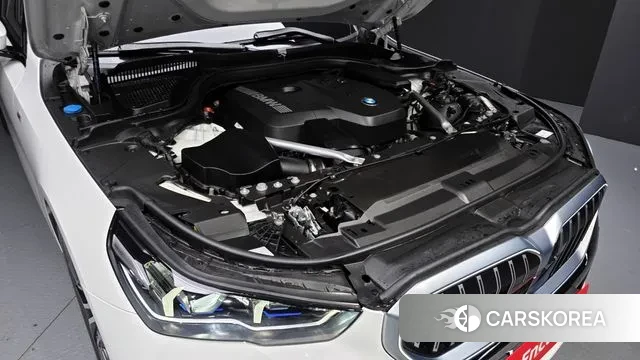 BMW 5 Series (G60) id 3654136 из Кореи 16