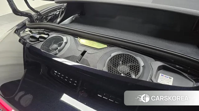 Porsche 911(992) id 3717413 из Кореи 16