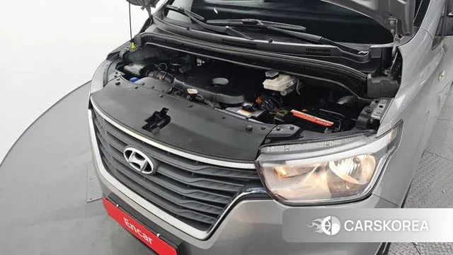 Hyundai The New Grand Starex id 3552093 из Кореи 16