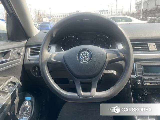 Volkswagen Bora 2023 Белый из Китая, фото 6