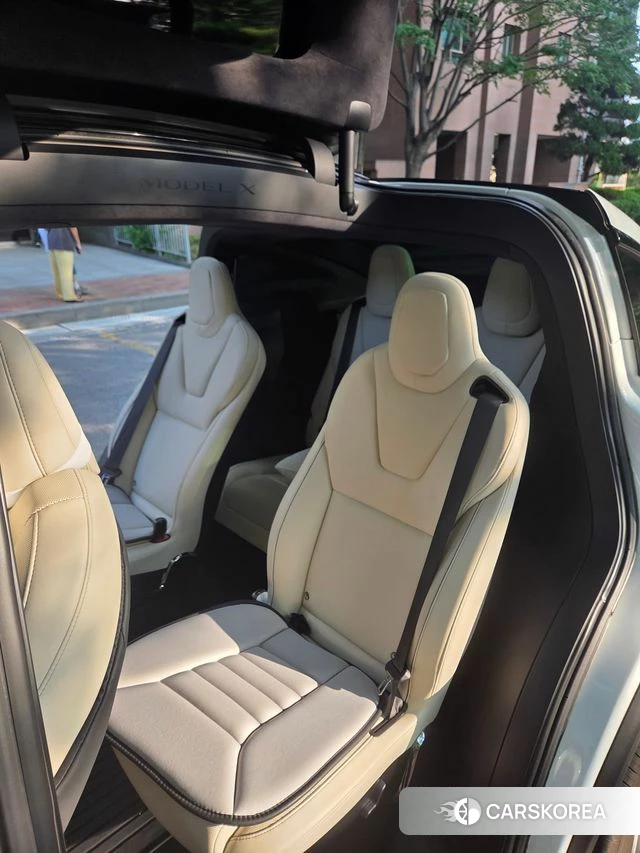 Tesla Model X id 4433097 из Кореи 7