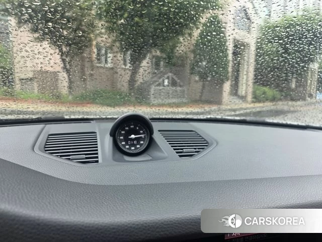 Porsche 911(992) id 4573492 из Кореи 8