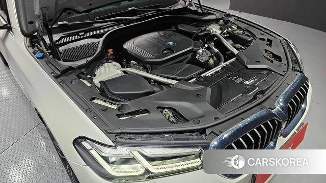 BMW 5 Series (G30) id 3954849 из Кореи 16