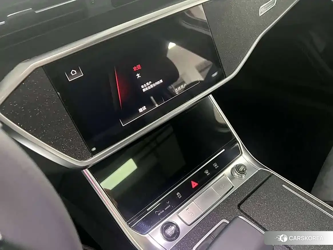 Audi A6L id 4583927 из Китая 12