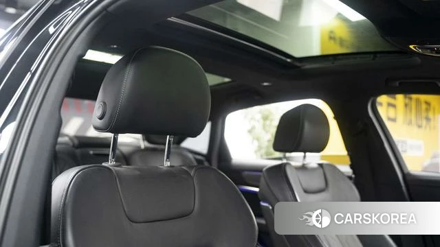 Audi A6L id 3896288 из Китая 17