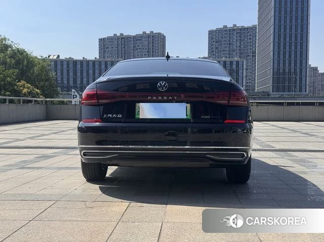 Volkswagen Passat PHEV id 4393181 из Китая 17