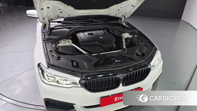 BMW 5 Series (G30) id 3766327 из Кореи 16