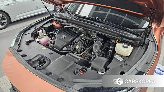 Lexus RX500h 5th generation id 4778848 из Кореи 16