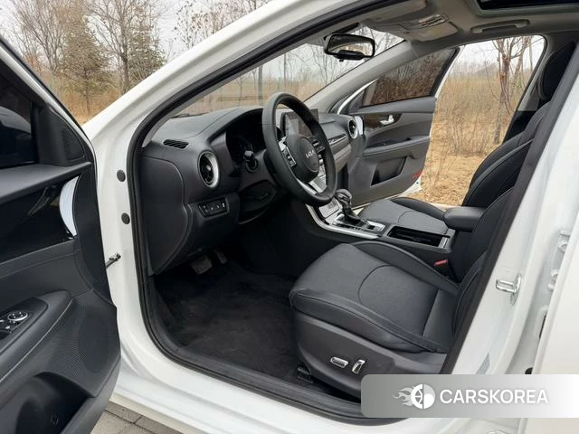 Kia K3 id 4274388 из Китая 15