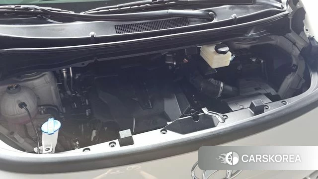 Hyundai Staria id 4753572 из Кореи 16