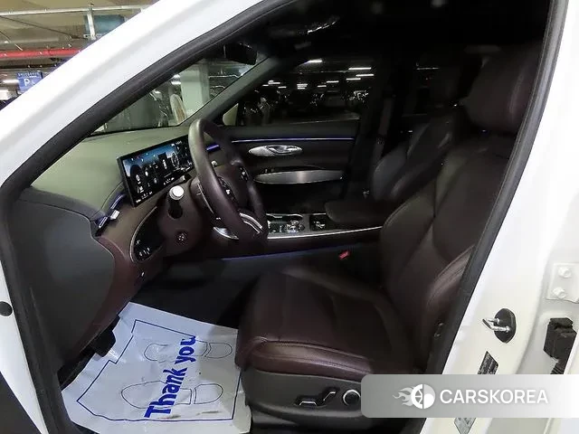 Genesis GV70 id 3585630 из Кореи 16