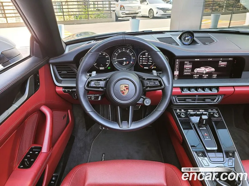 Porsche 911(992) id 1619420 из Кореи 16