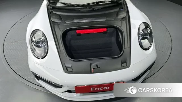 Porsche 911(992) id 3165937 из Кореи 16