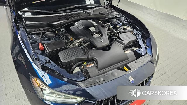 Maserati Ghibli id 4362837 из Кореи 27