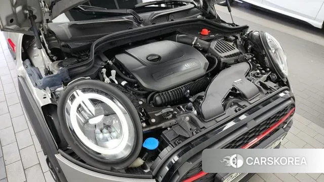 Mini Cooper S id 3109821 из Кореи 16