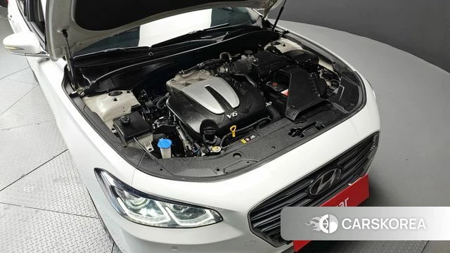 Hyundai Grandeur IG id 3911880 из Кореи 16