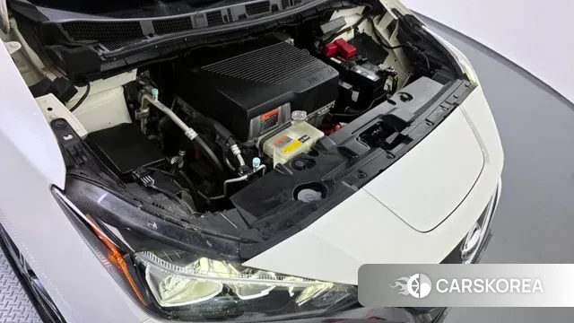 Nissan Leaf (ZE1) id 3407912 из Кореи 16