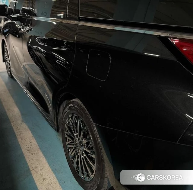 Lexus LM Second Generation 2024 Черный из Кореи, фото 6