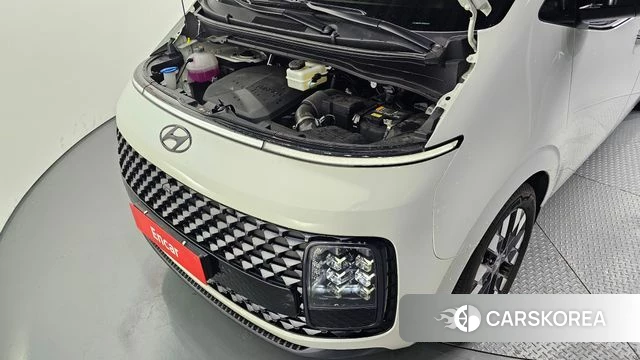 Hyundai Staria id 4201553 из Кореи 16