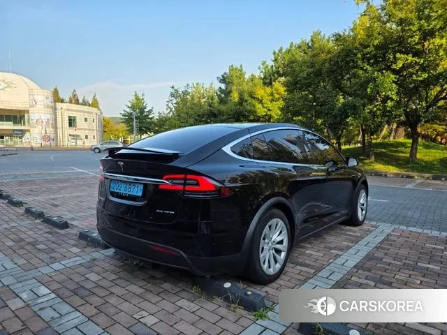 Tesla Model X id 3264213 из Кореи 12