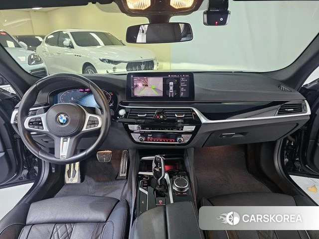 BMW 5 Series (G30) id 3904024 из Кореи 16