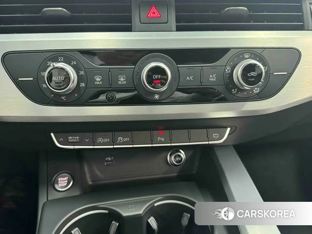 Audi A4L id 3889815 из Китая 14