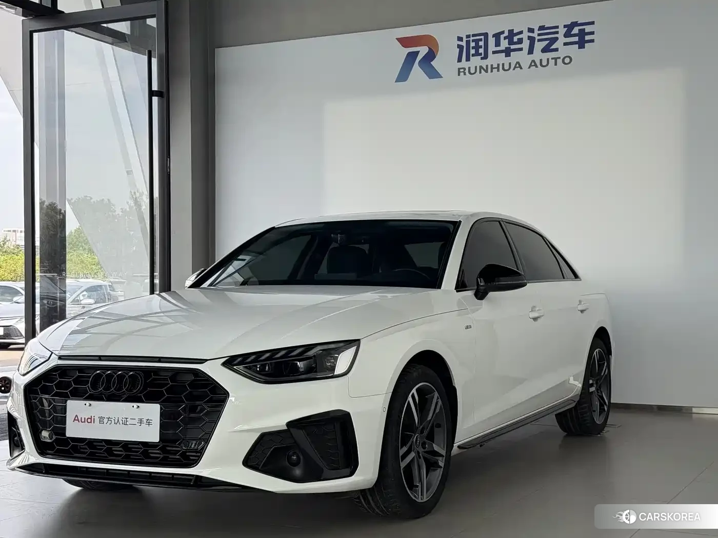 Audi A4L id 4659914 из Китая 12