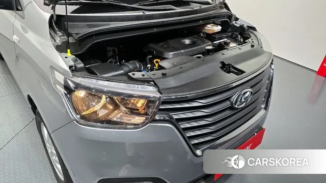 Hyundai The New Grand Starex id 3681836 из Кореи 16