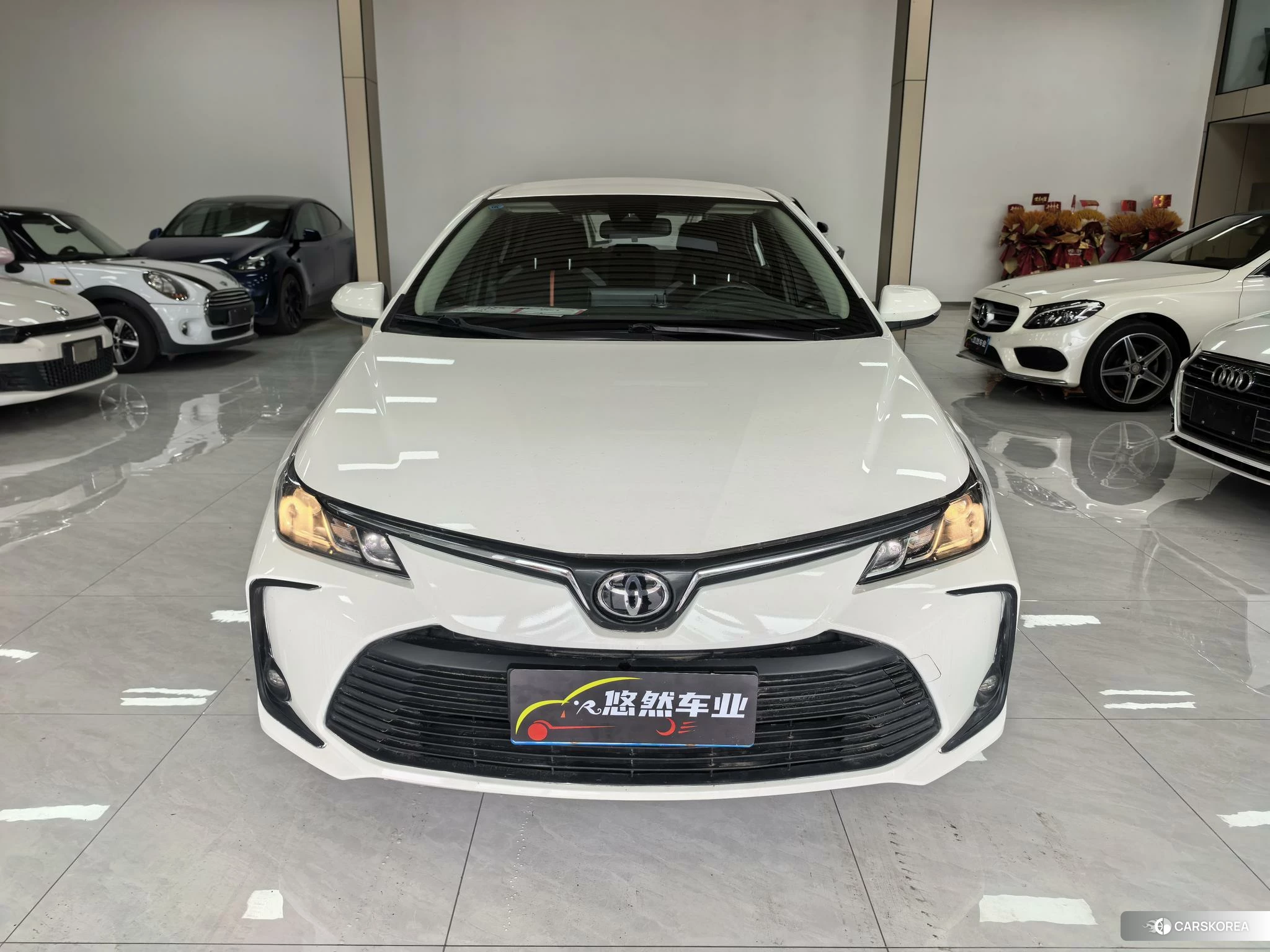 Toyota Corolla id 4405751 из Китая 8