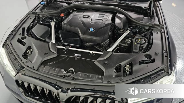 BMW 5 Series (G30) id 4480729 из Кореи 29
