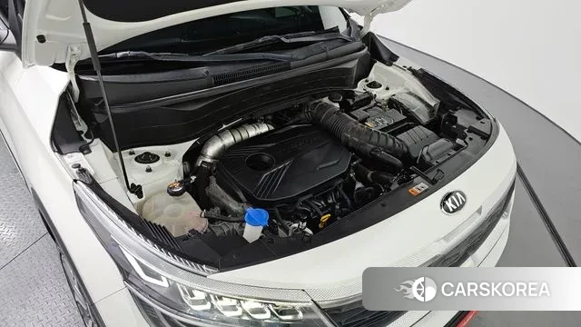 Kia Seltos id 3703219 из Кореи 16