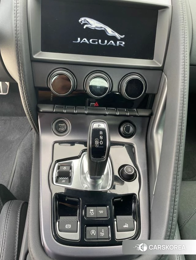 Jaguar F-TYPE 2022 Белый из Кореи, фото 6