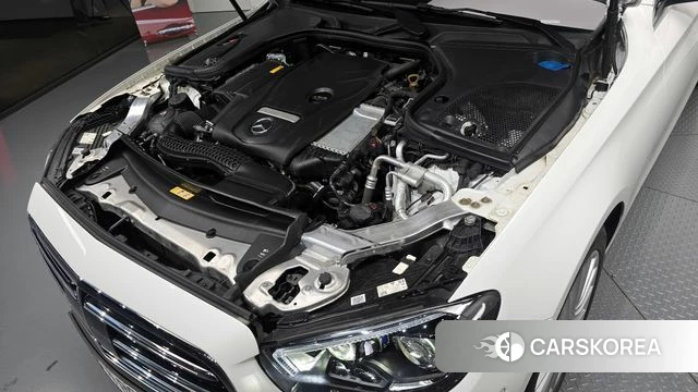 Mercedes-Benz E-Class W213 id 4292379 из Кореи 27