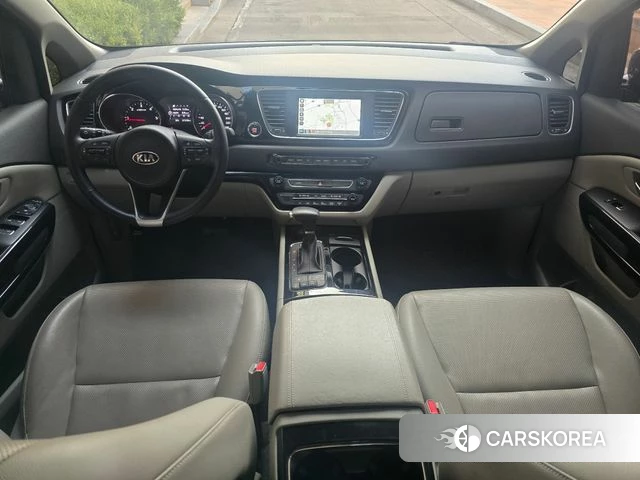 Kia All New Carnival id 3856616 из Кореи 16