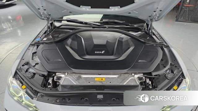 BMW i4 id 4745125 из Кореи 16