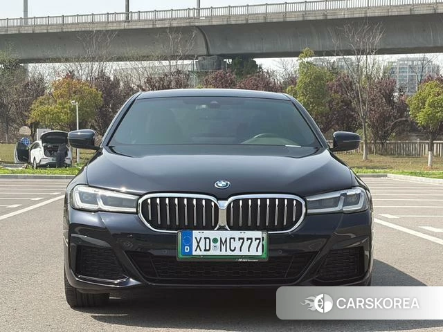 BMW 5 series PHEV id 4209943 из Китая 11