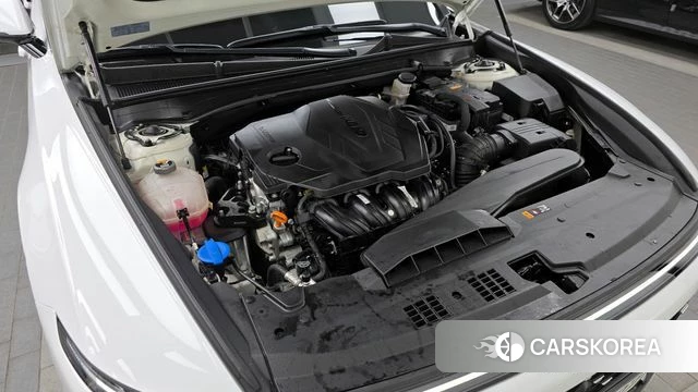Hyundai Grandeur (GN7) id 3877483 из Кореи 16