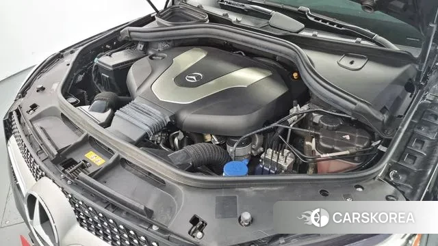 Mercedes-Benz GLE - Class W166 id 2995558 из Кореи 16