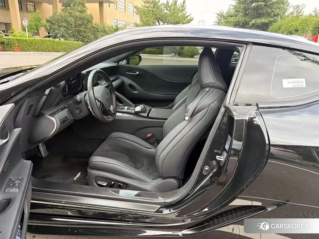 Lexus LC 2023 Черный из Китая, фото 6