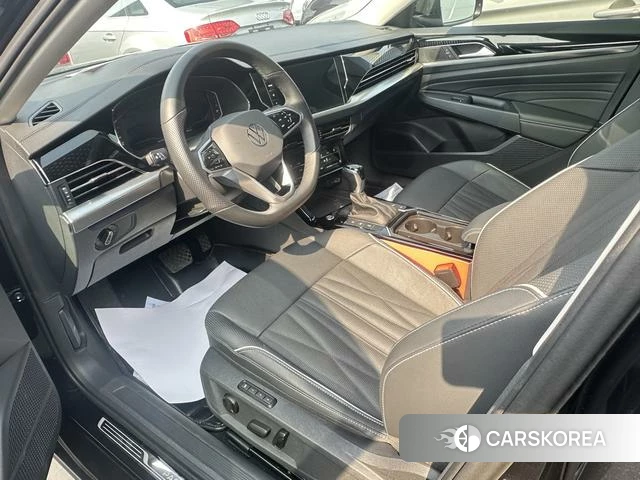 Volkswagen Passat id 4313944 из Китая 7