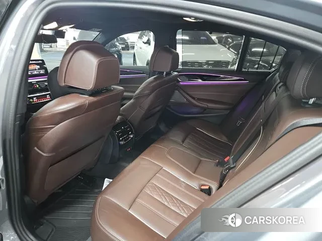 BMW 5 Series (G30) id 3740055 из Кореи 11